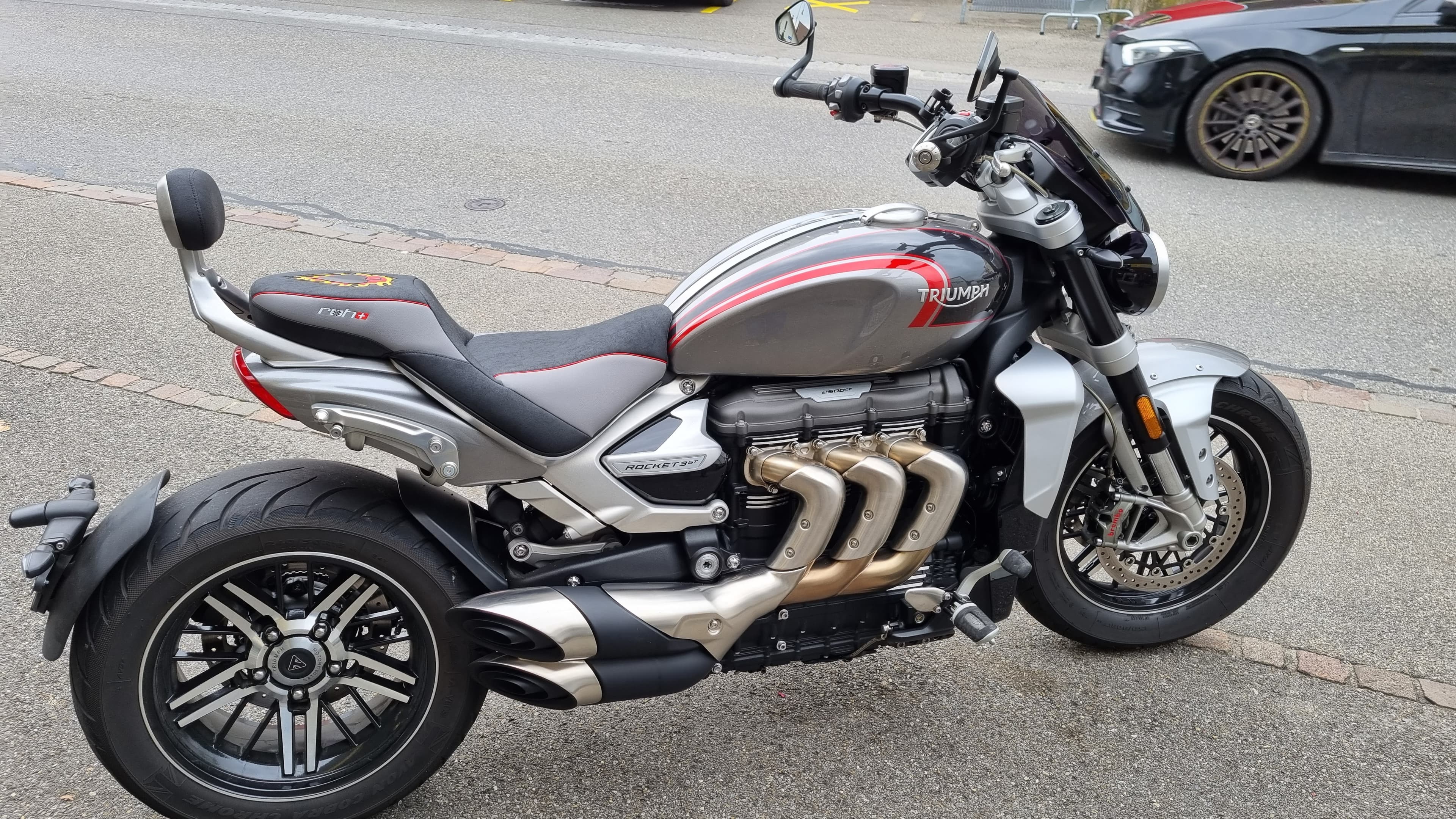Triumph Rocket 